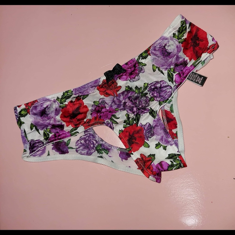 Victoria secret Cheeky panties set size Extra Small NIP - Picture 6 of 11